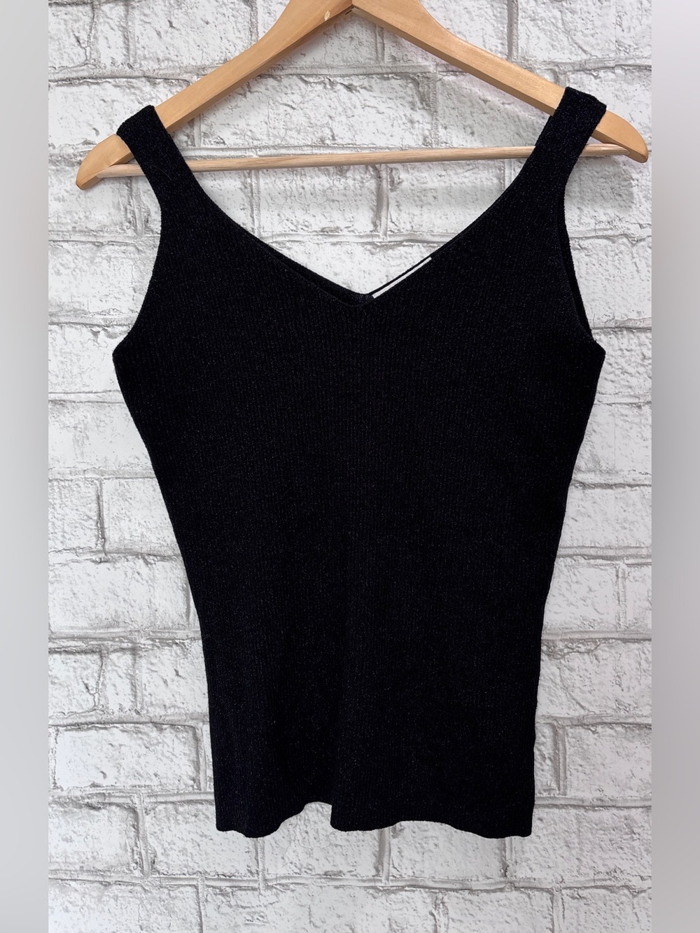 Black Sparkle V-Neck Sleeveless Knit Top